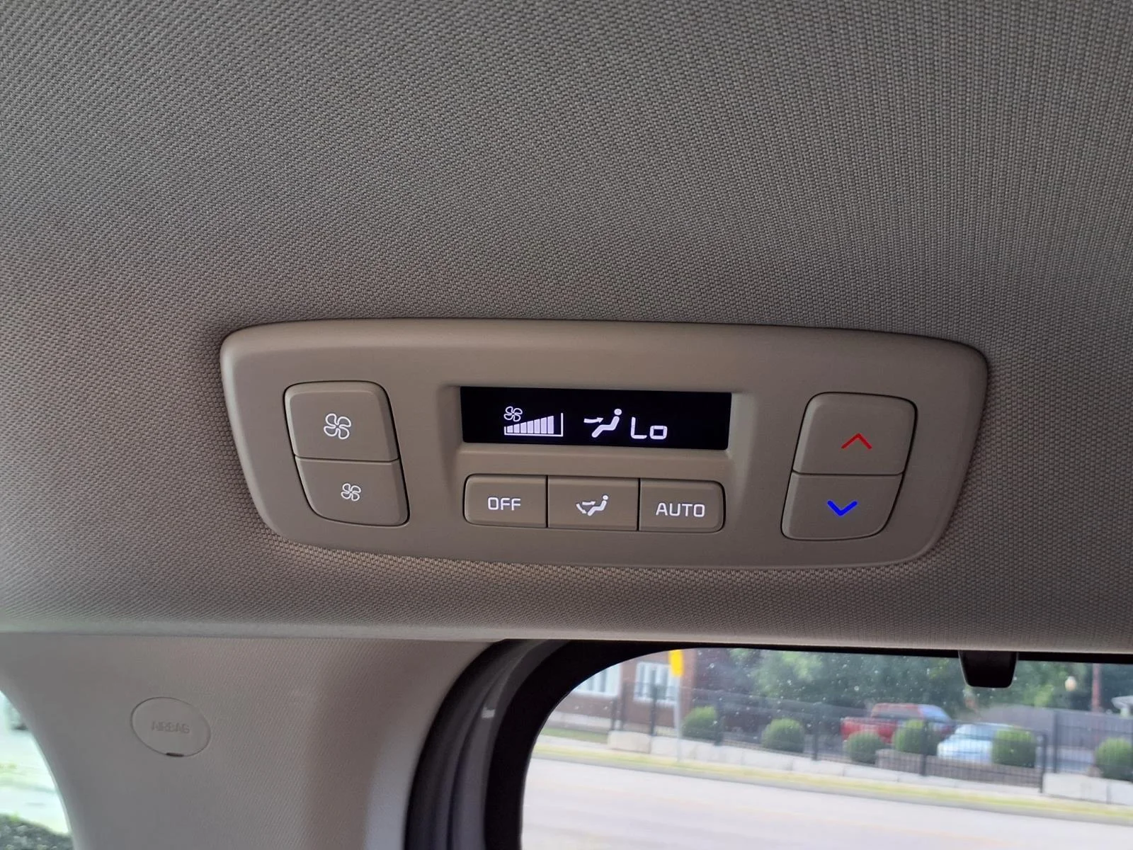 Used 2025 Ceramic Silver Kia SX Prestige image 27