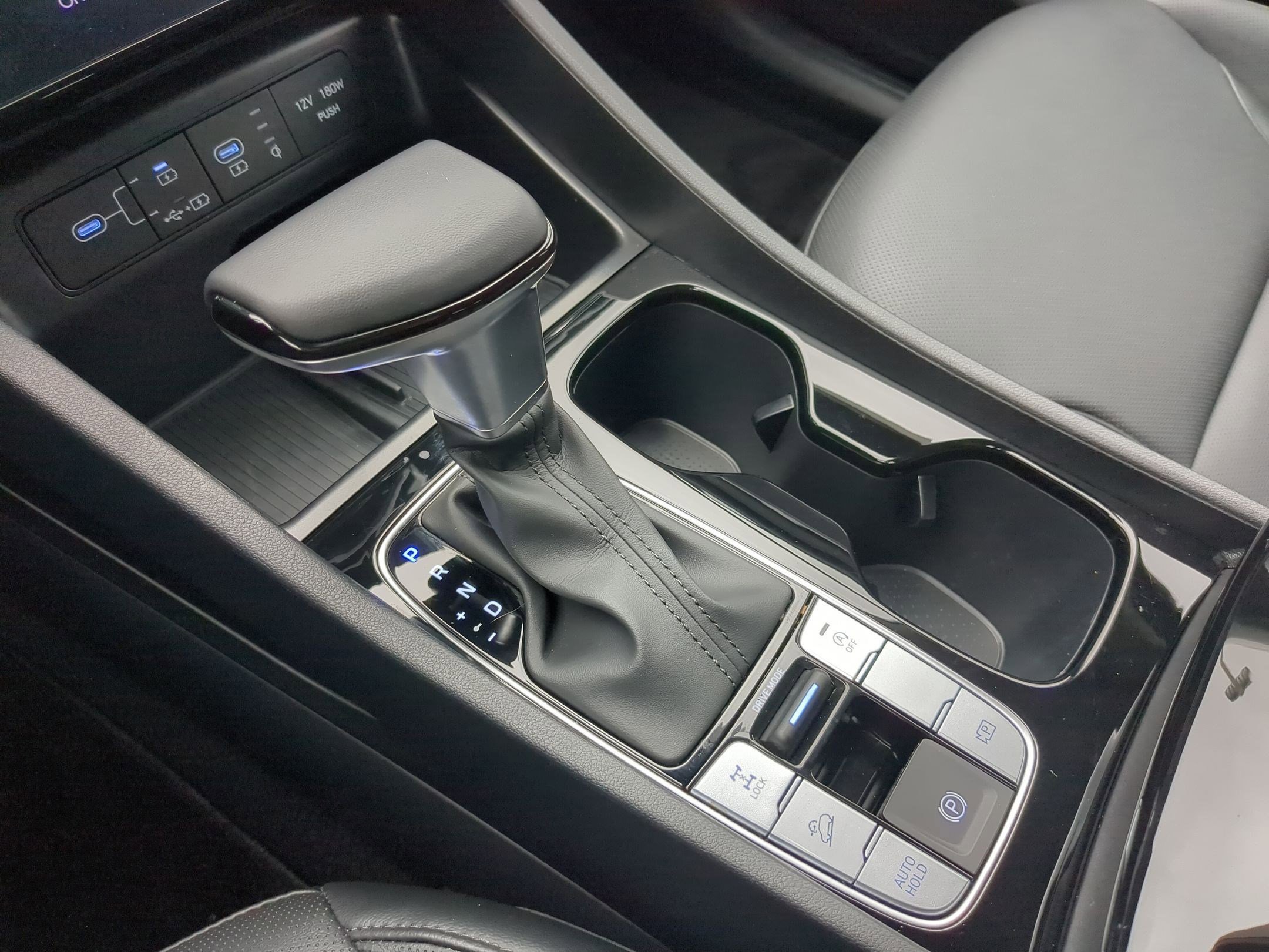 2025 Hyundai Tucson SEL Convenience - Photo 28
