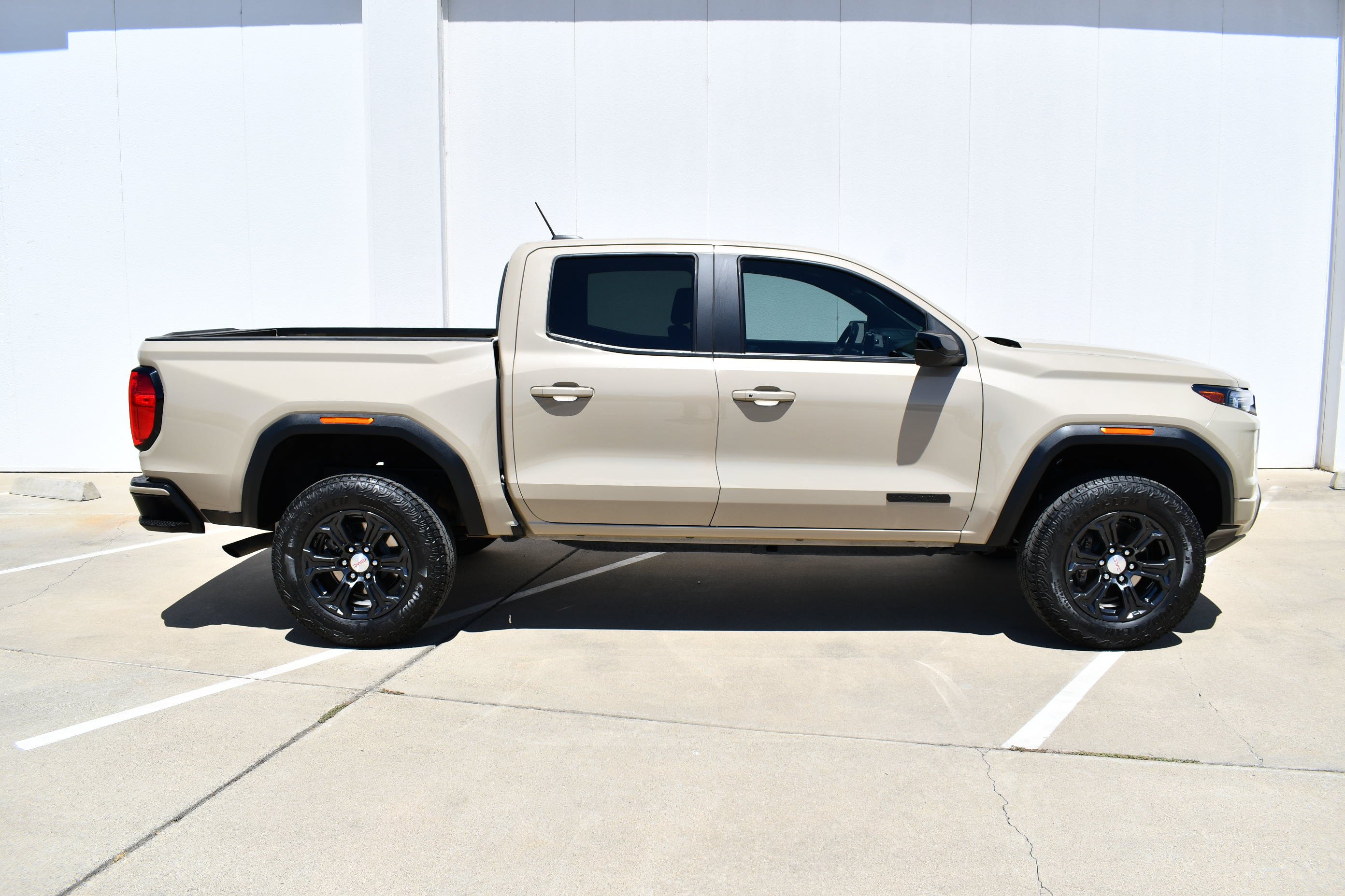 Used 2024 Desert Sand Metallic GMC Elevation image 5