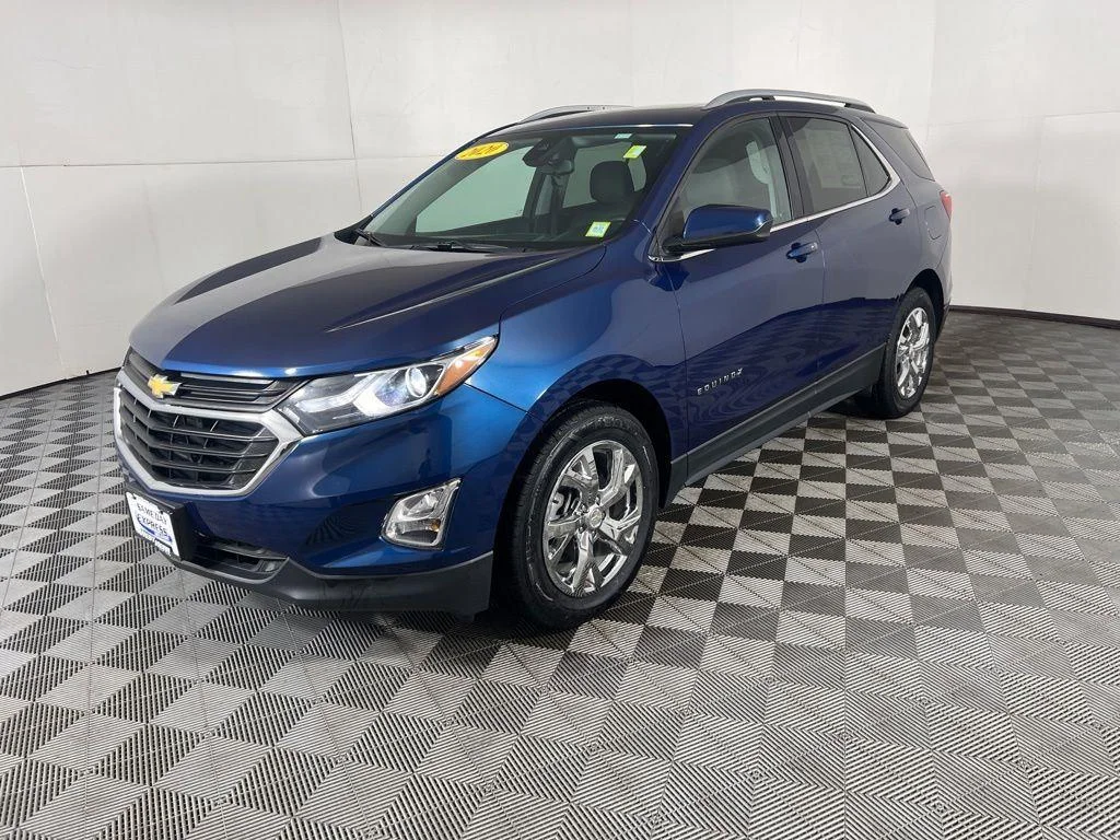 Used 2020 Pacific Blue Metallic Chevrolet LT image 10