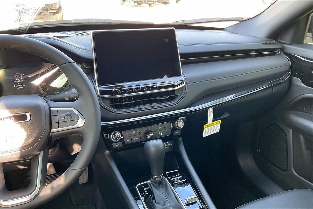 New 2026 Jeep Compass Latitude 4D Sport Utility