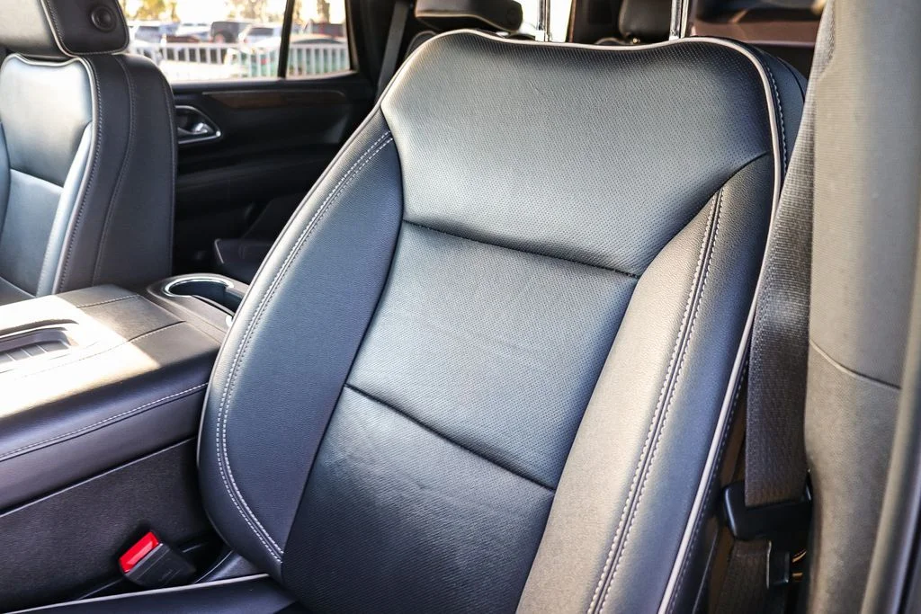 Used 2024 Black Chevrolet Premier image 27