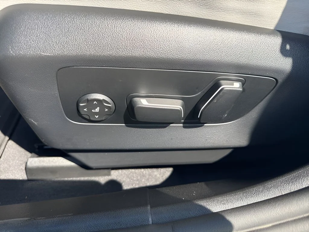 Used 2025 Gray BMW Touring image 10
