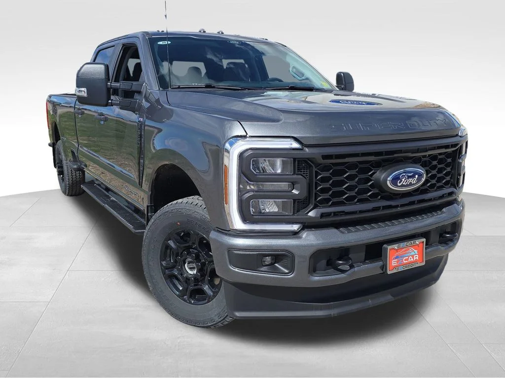 New 2026 Carbonized Gray Metallic Ford F-350® XL image 9