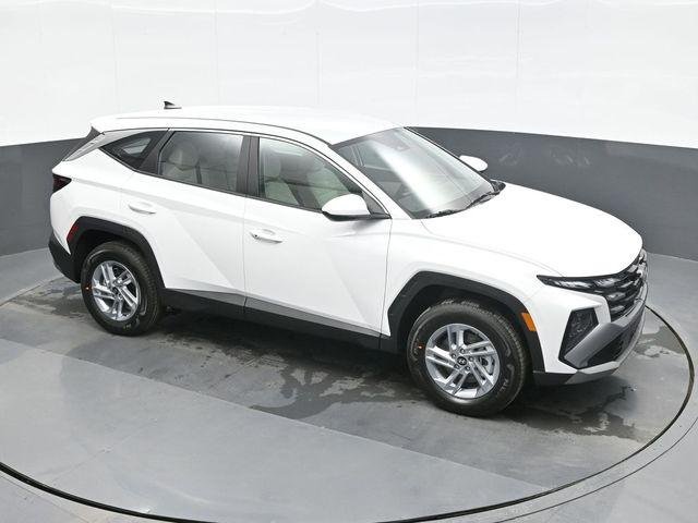 New 2026 White Hyundai SE AWD image 15