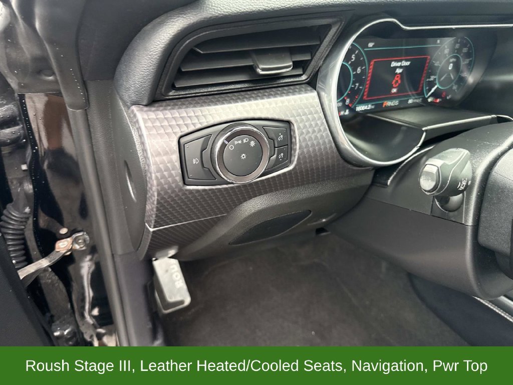 Used 2019 Black Ford GT Premium image 18