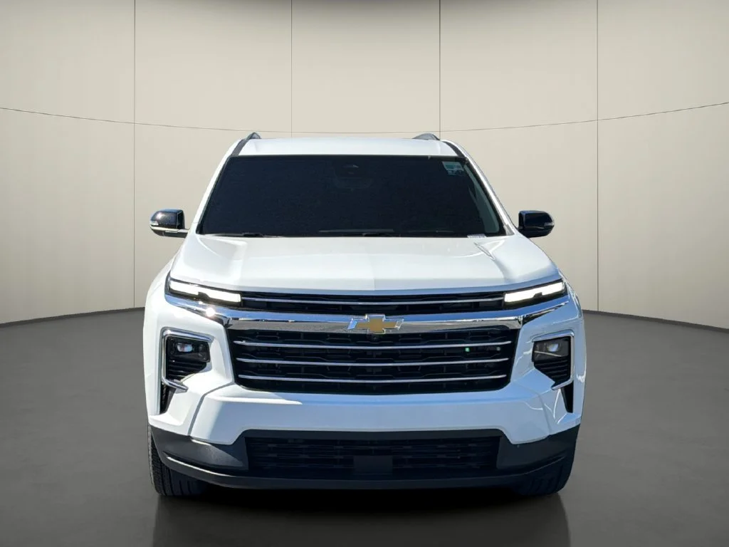 New 2027 Summit White Chevrolet LT image 2