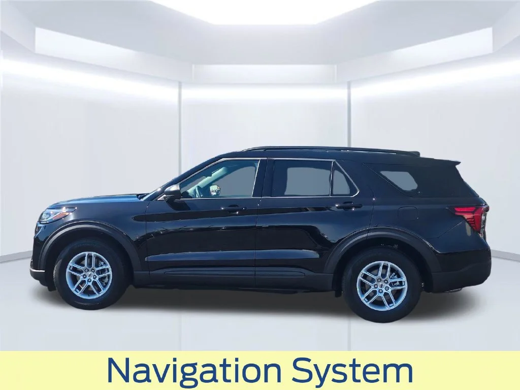 New 2027 Black Ford Active image 19