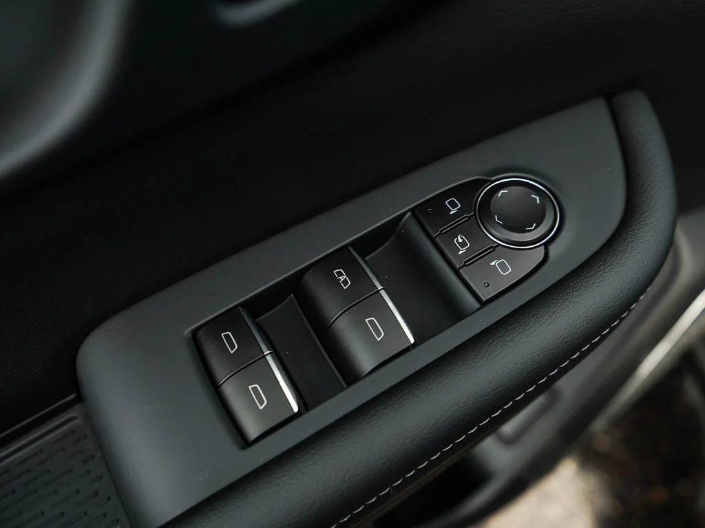 2026 Buick Enclave Sport Touring - Photo 19
