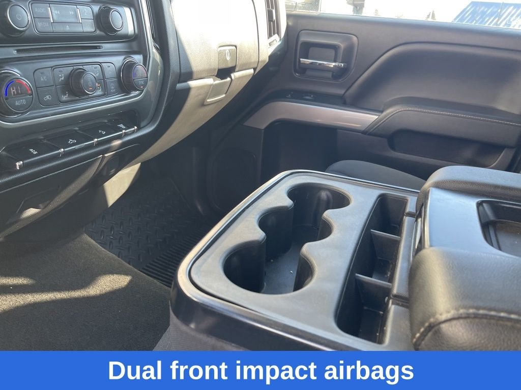Used 2018 White Chevrolet LT image 19