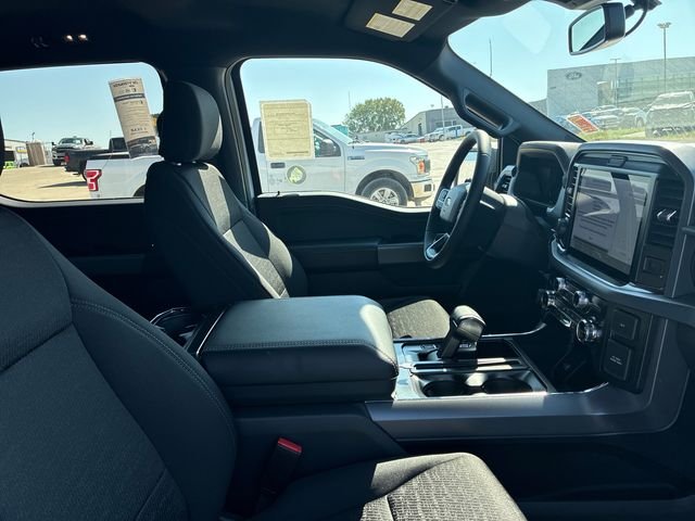 New 2026 White Ford XLT image 18