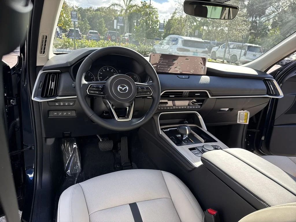 2026 Mazda CX-90 Preferred Package - Photo 35