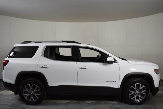 Used 2022 White GMC SLT image 11