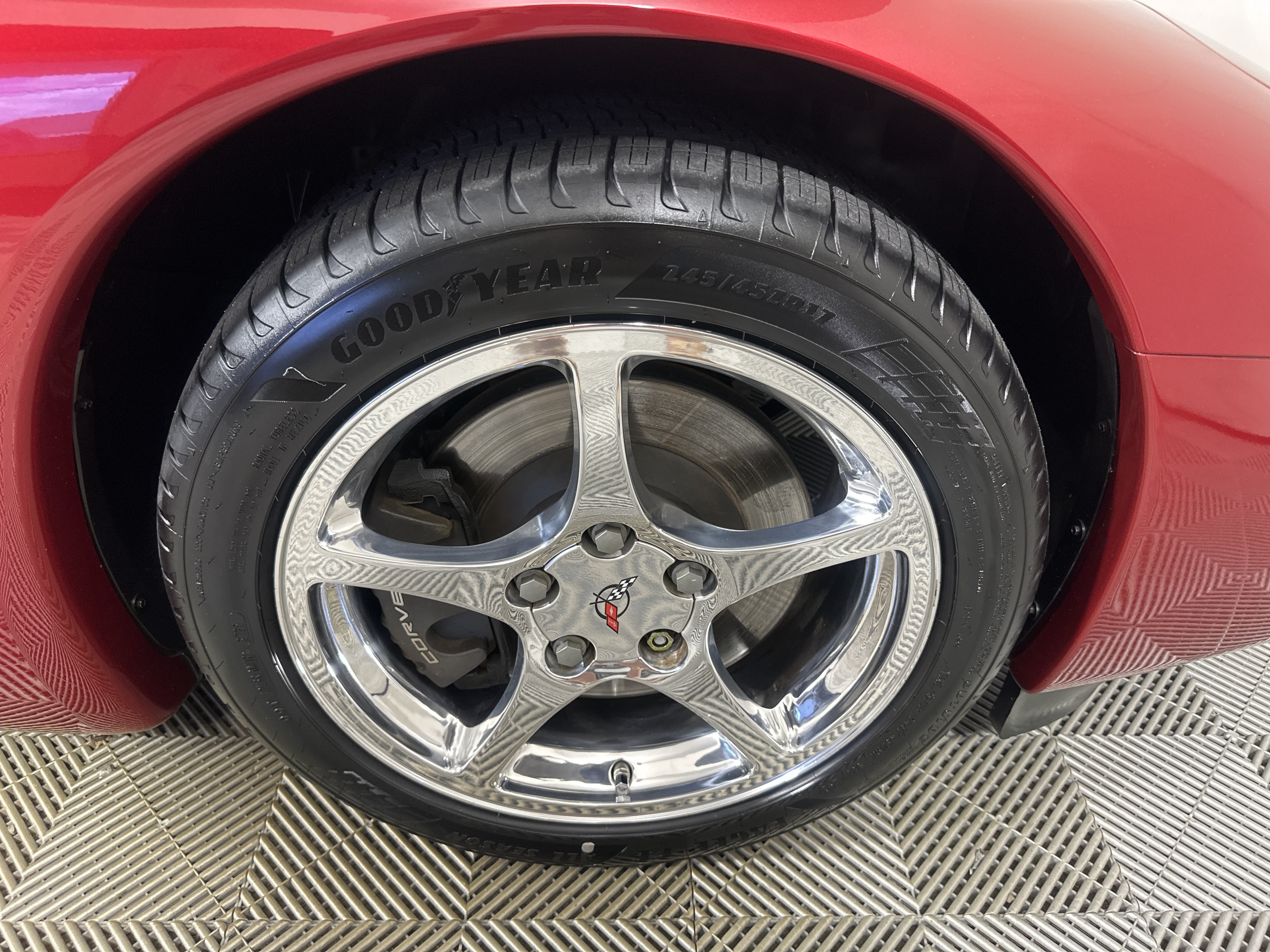 Used 2002 Magnetic Red Metallic II Chevrolet  image 21
