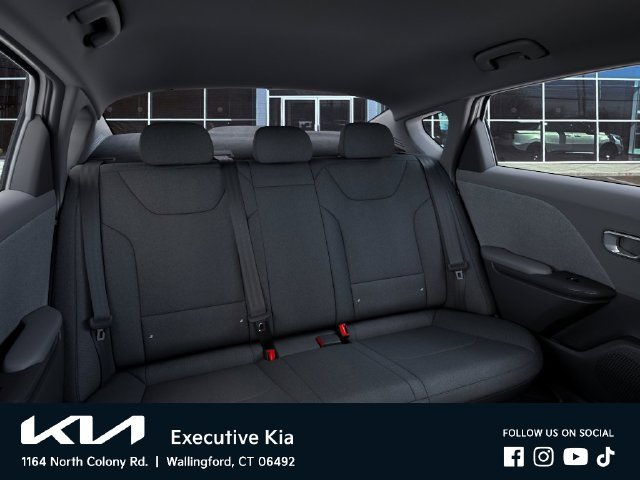 New 2026 Snow White Pearl Kia LXS image 16