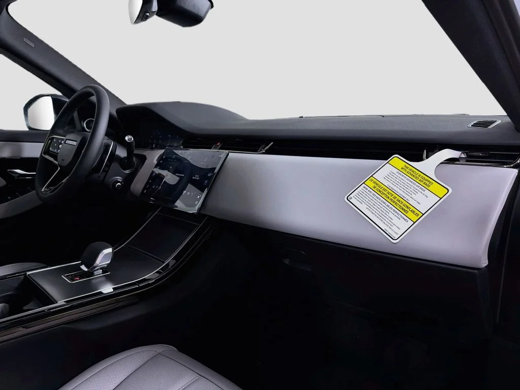 New 2026 Fuji White Land Rover S image 30