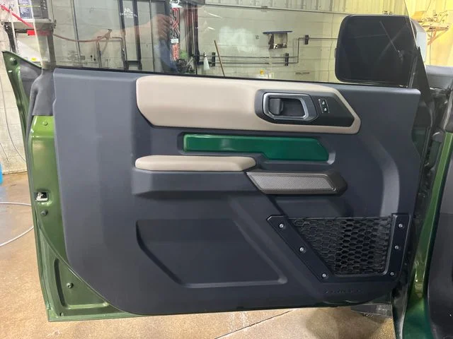 Used 2023 Green Ford Wildtrak image 10
