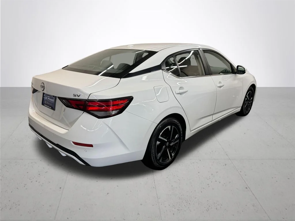 Used 2024 White Nissan SV image 7