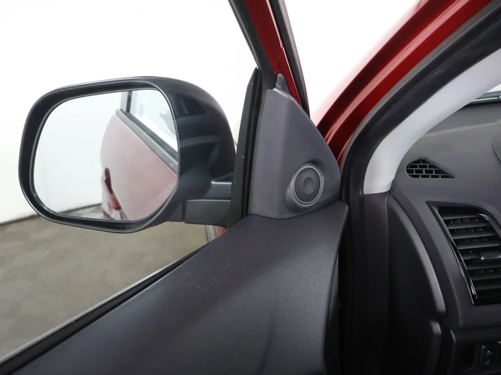 New 2027 Red Mitsubishi 2.0 LE 2WD image 31
