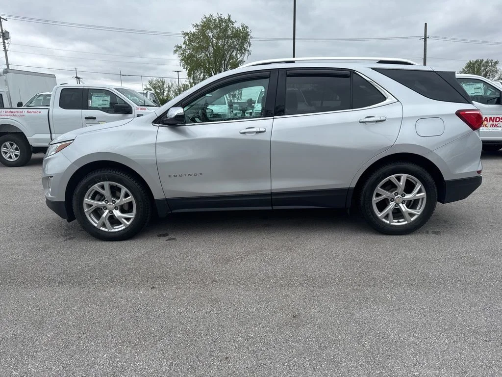 Certified 2018 Chevrolet Equinox Premier with VIN 2GNAXVEV2J6284863 for sale in Huron, OH