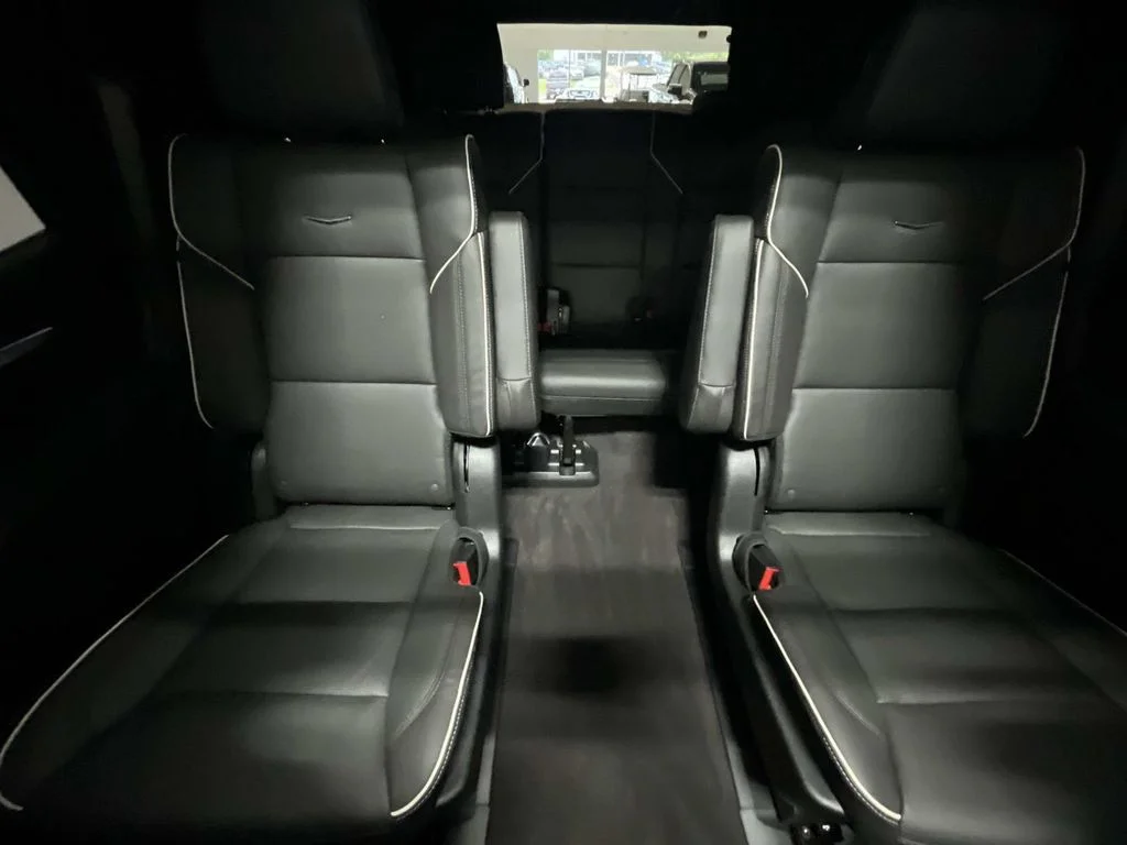 Used 2025 Crystal White Tricoat Cadillac Sport image 30