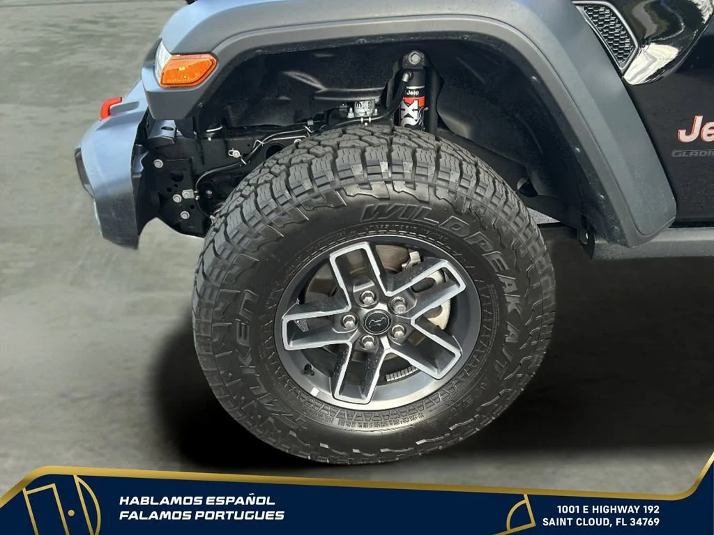 Used 2025 Black Jeep Mojave 4x4 image 11