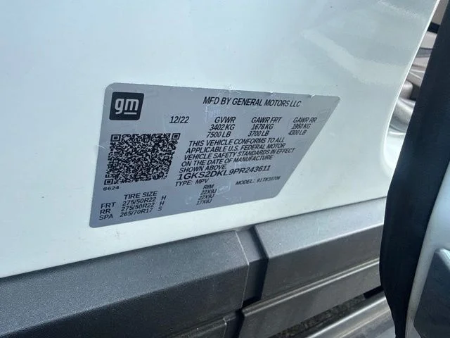 Used 2023 White GMC Denali image 10