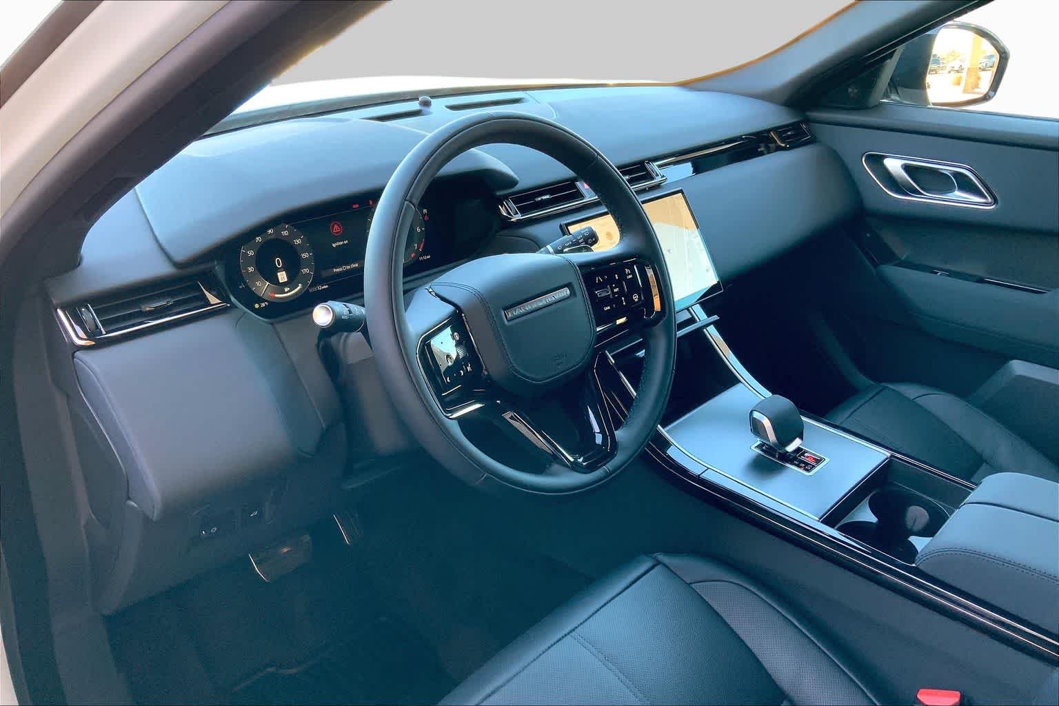 2025 Land Rover Range Rover Velar Dynamic SE - Photo 8