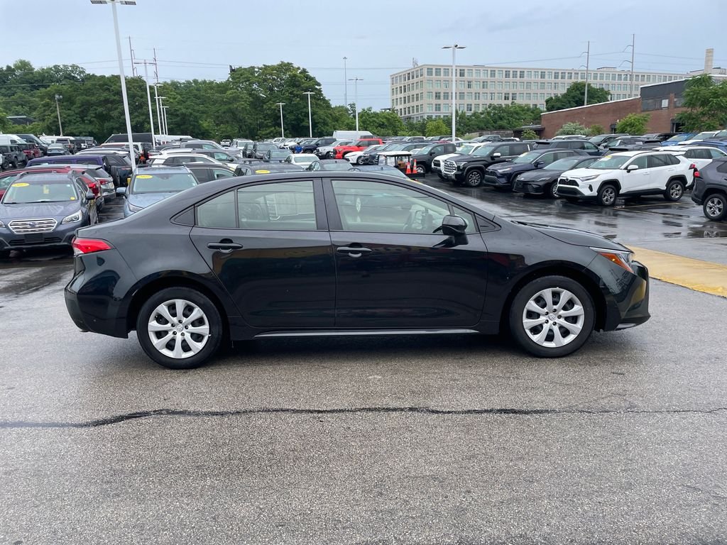 Used 2022 Black Toyota LE image 7