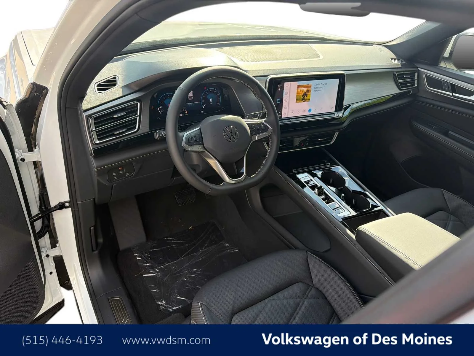 New 2026 White/off-white Volkswagen 2.0T SE w/Technology image 2