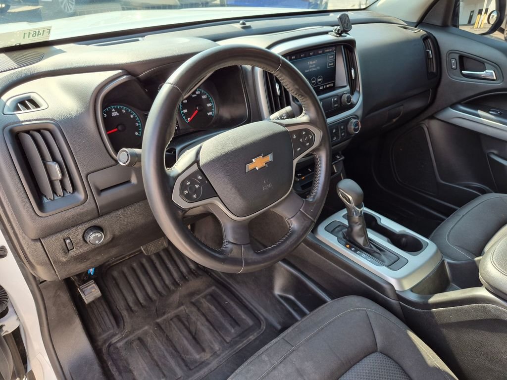 Used 2022 White Chevrolet LT image 31
