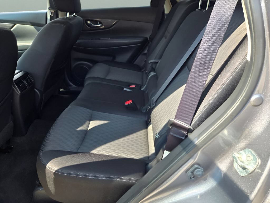 Used 2019 Gray Nissan SV image 12