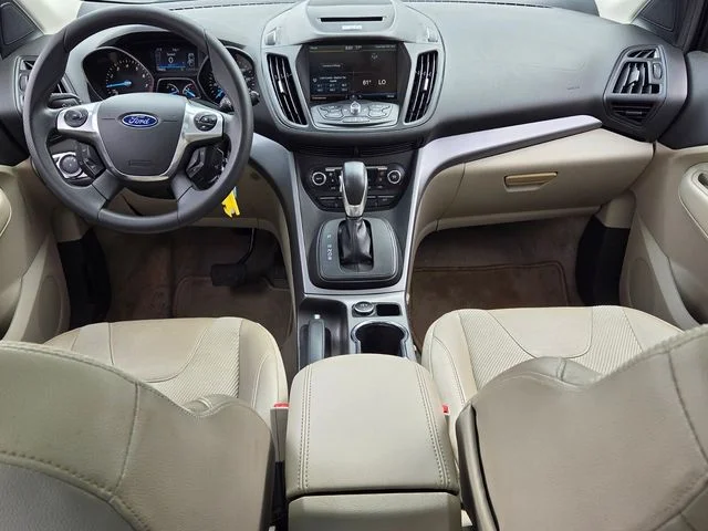 Used 2014 Blue Ford SE image 14