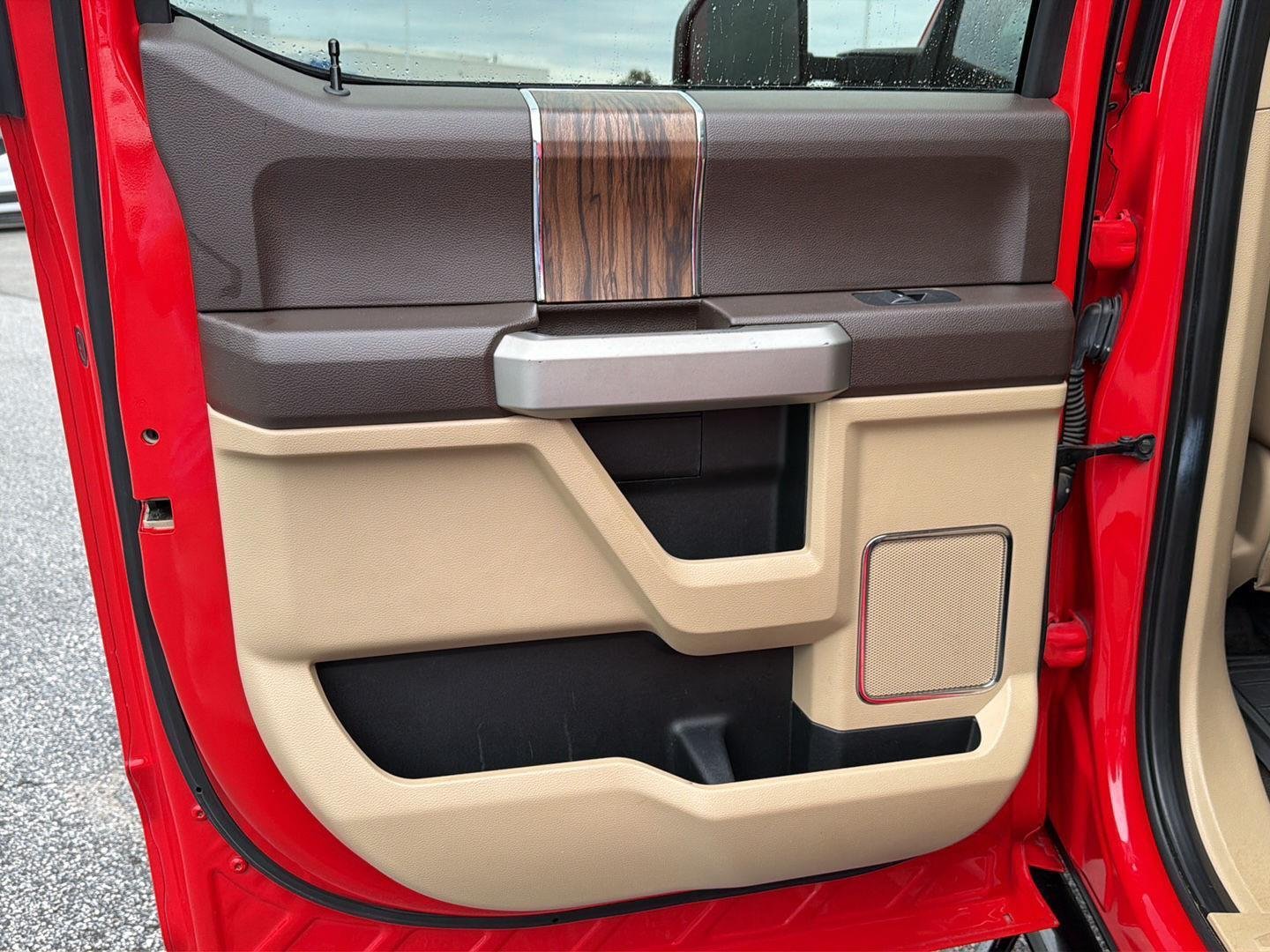 Used 2020 Race Red Ford LARIAT image 18