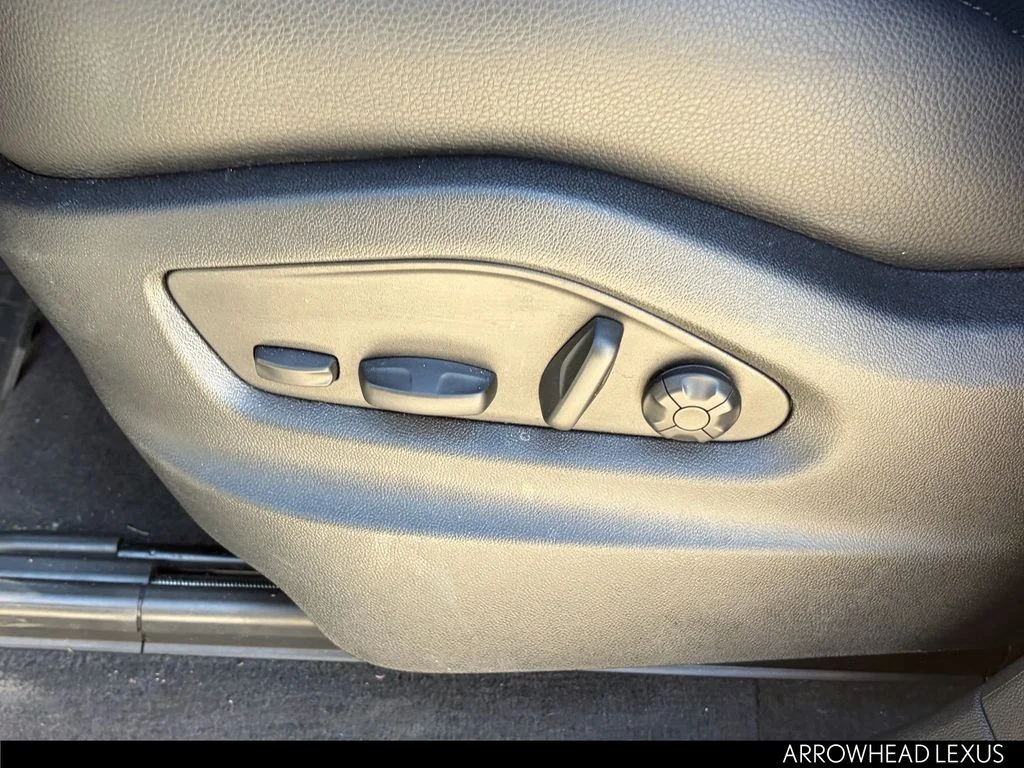 Used 2024 Silver Porsche Base image 12