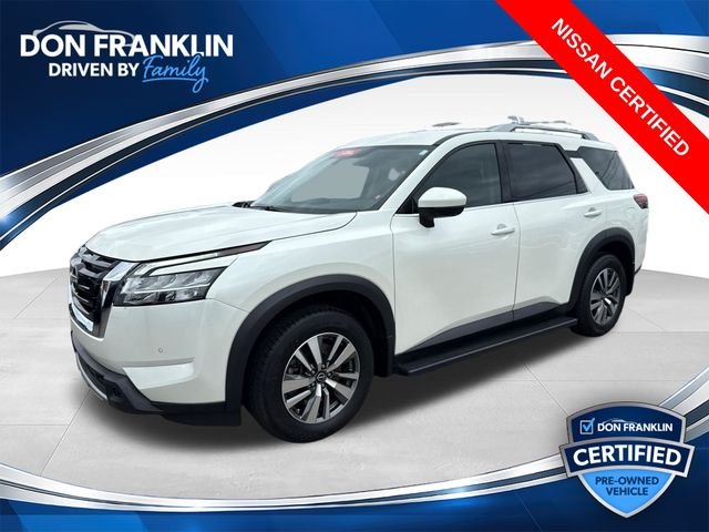 2023 Nissan Pathfinder SL