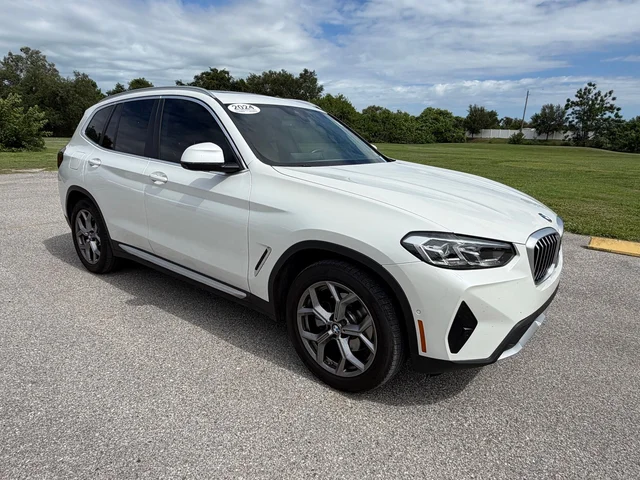 2024 BMW X3 sDrive30i's photo