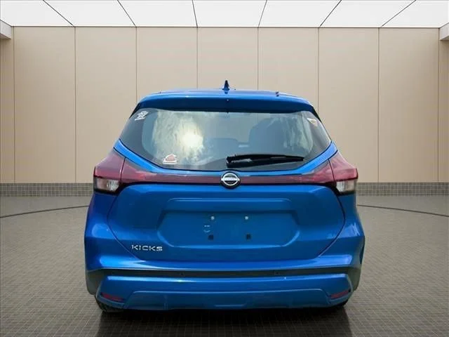 Used 2025 Blue Nissan S image 17