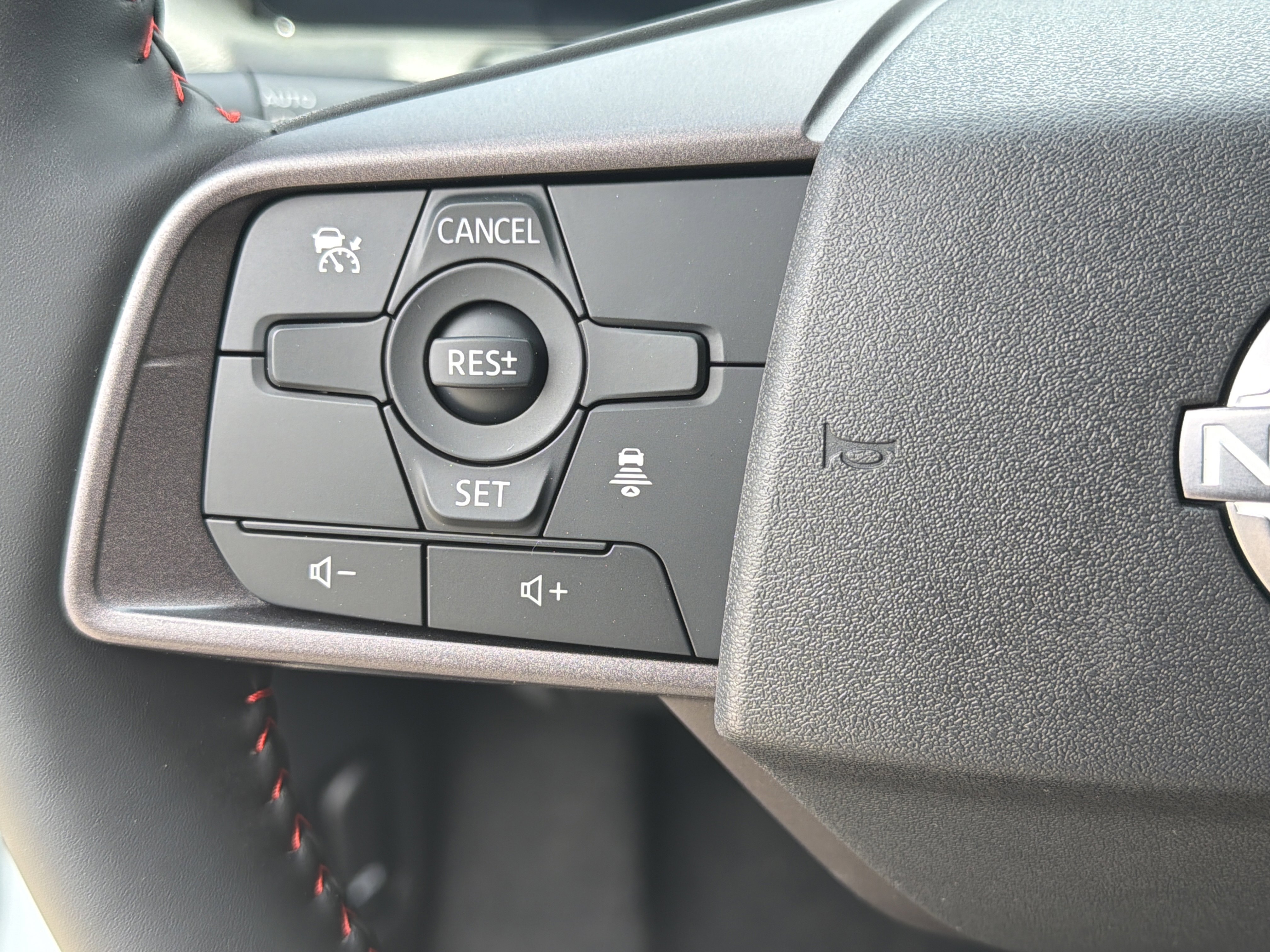 New 2026 Atlantic Gray Metallic Nissan SR image 25