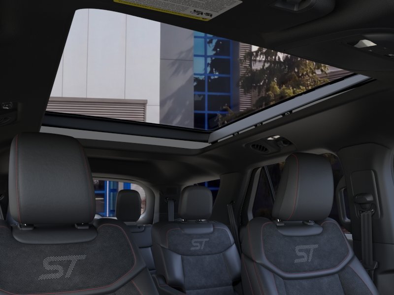 New 2026 Star White Metallic Tri-Coat Ford ST image 22