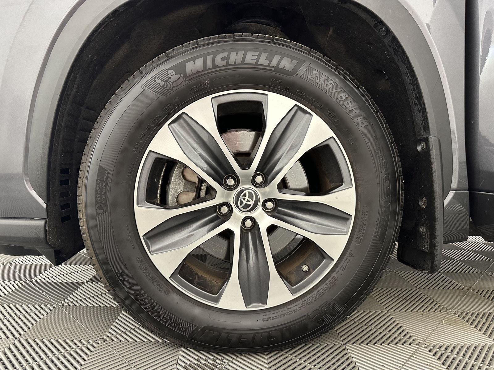 Used 2023 Magnetic Gray Metallic Toyota XLE image 10