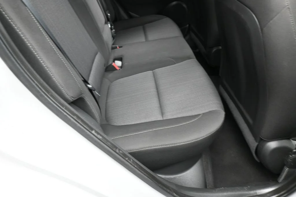 Used 2023 Cyber Silver w/Black Roof Hyundai SEL image 34