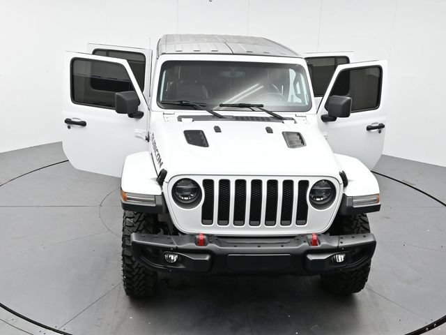 Used 2018 Bright White Clearcoat Jeep Rubicon image 40