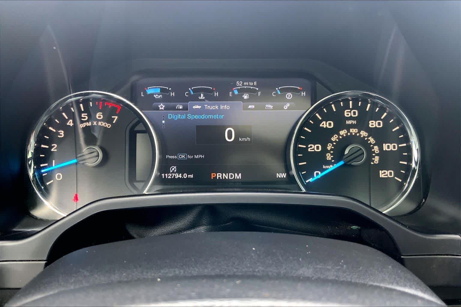 Used 2017 Oxford White Ford Lariat image 25