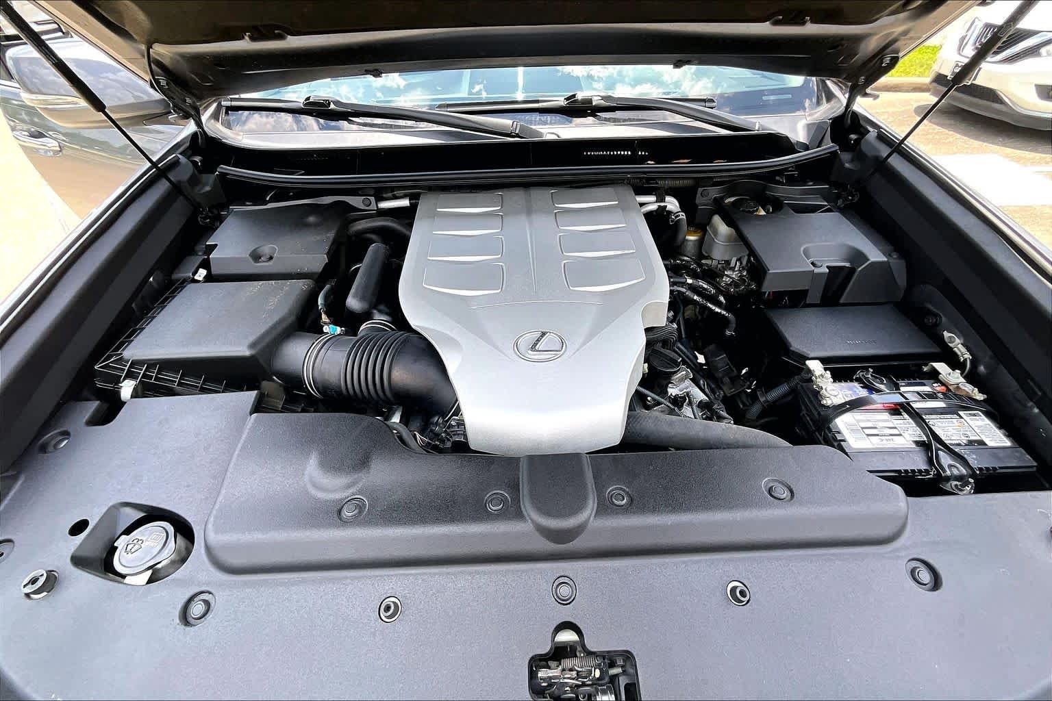 Used 2015 Nebula Gray Pearl Lexus  image 29