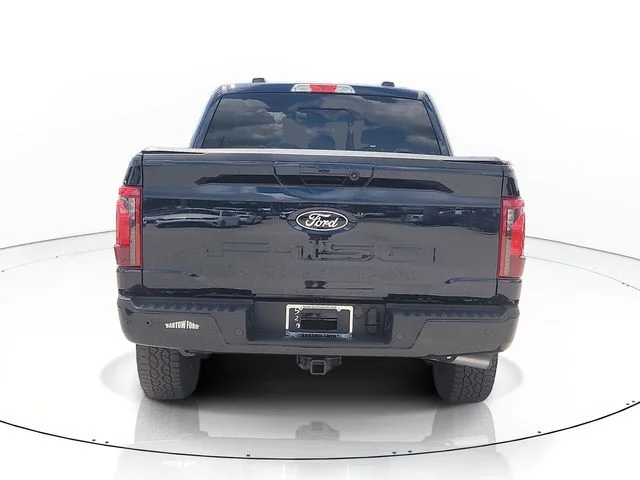 Used 2025 Blue Ford XLT image 6