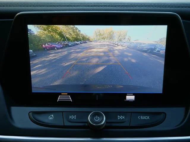 Used 2020 Black Chevrolet LT image 27