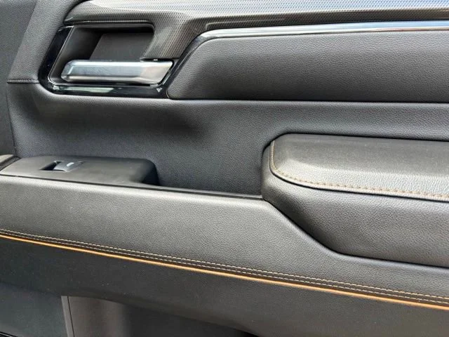 Used 2024 Onyx Black GMC AT4 image 21