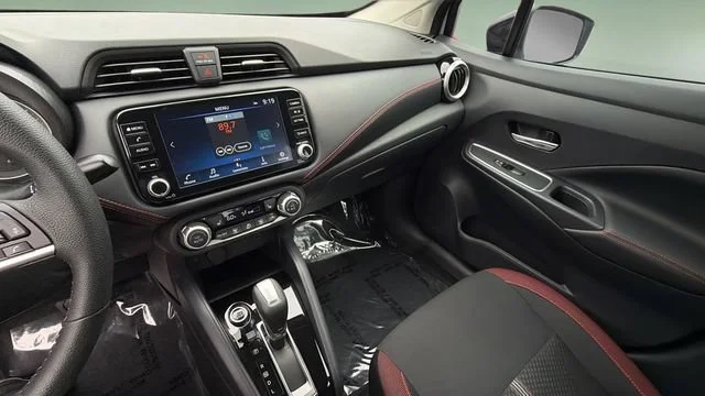 Used 2025 Kch/gray Sky P Nissan SR image 24