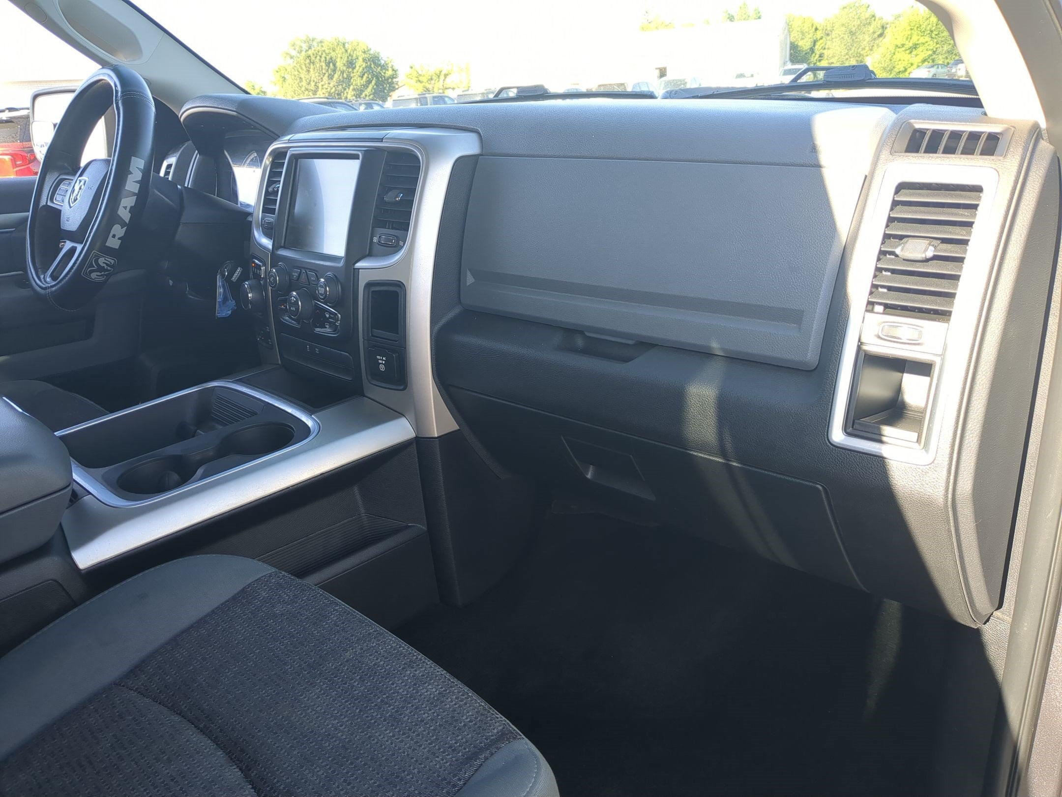 Used 2017 Granite Crystal Metallic Clearcoat Ram SLT image 32